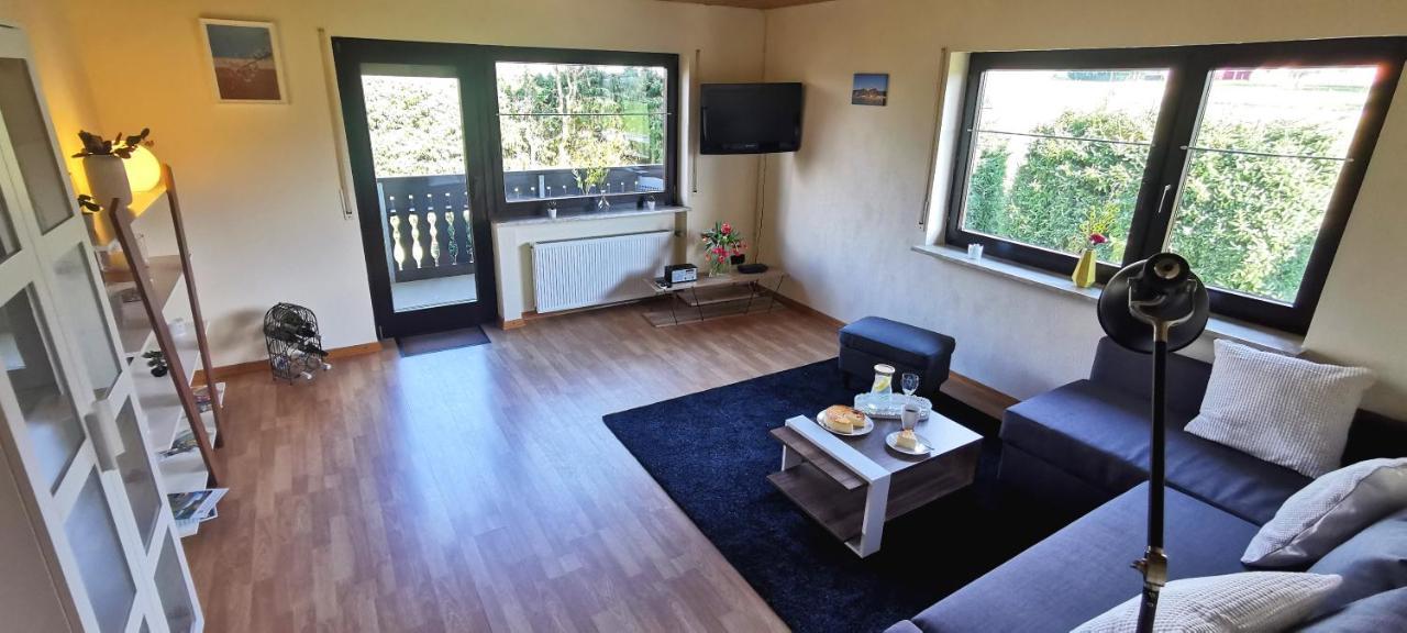 Ferienwohnung Landidylle Nassheck Dieblich Ngoại thất bức ảnh